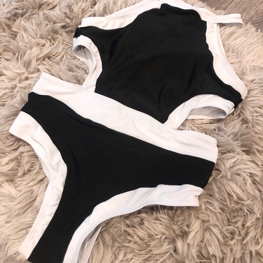 One piece swimsuit